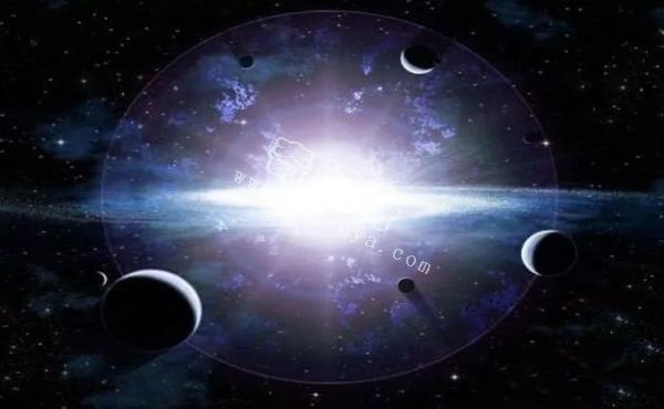 宇宙的結(jié)局會(huì)怎樣？科學(xué)家：從黑洞的內(nèi)部可看透宇宙的未來