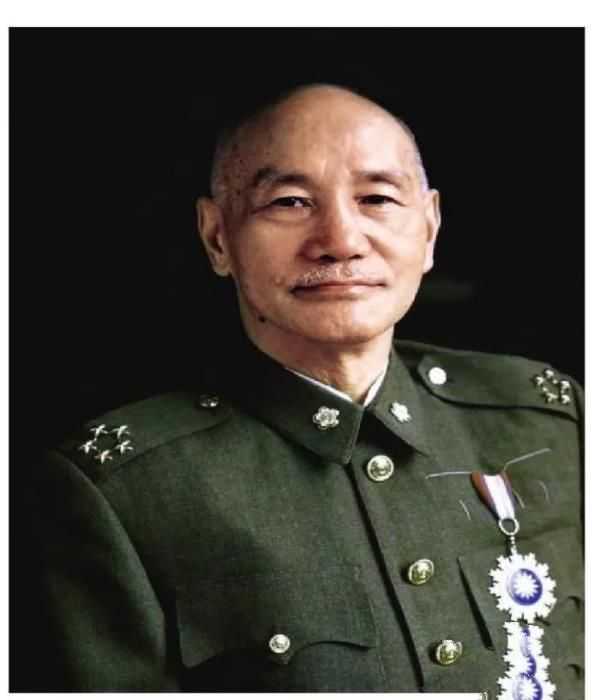 國軍將官多如牛毛，廖耀湘指揮15萬大軍，為何正式軍銜只是上校？