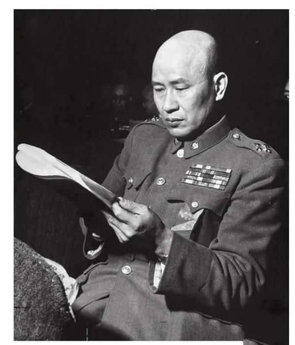 國軍將官多如牛毛，廖耀湘指揮15萬大軍，為何正式軍銜只是上校？