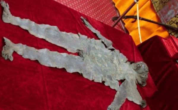 藍玉將軍死得有多慘？朱元璋特賜“全尸”，結果僅留下一張人皮