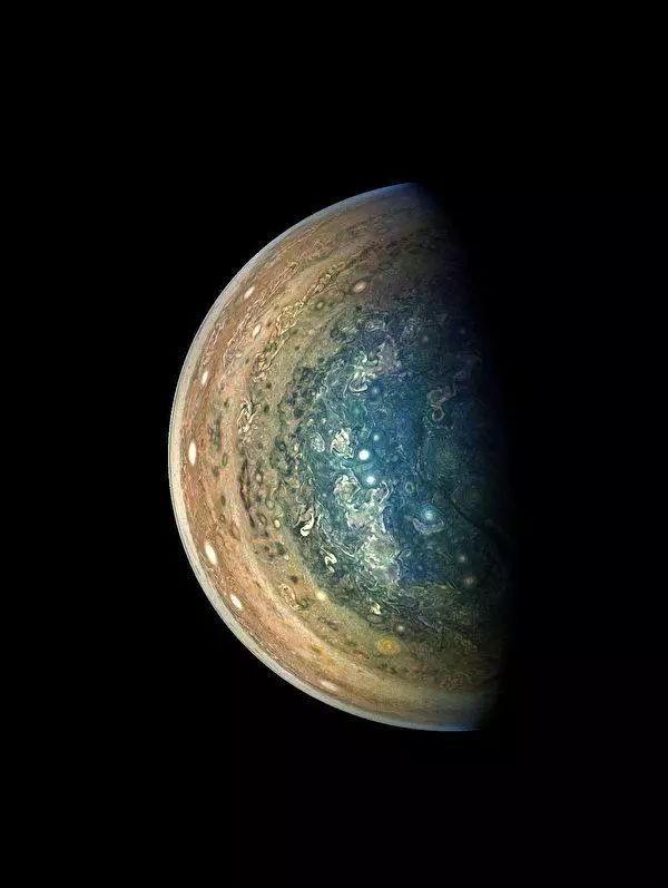 天文奇景6月10日上演木星沖日，一副雙筒望遠鏡可看到伽利略衛星