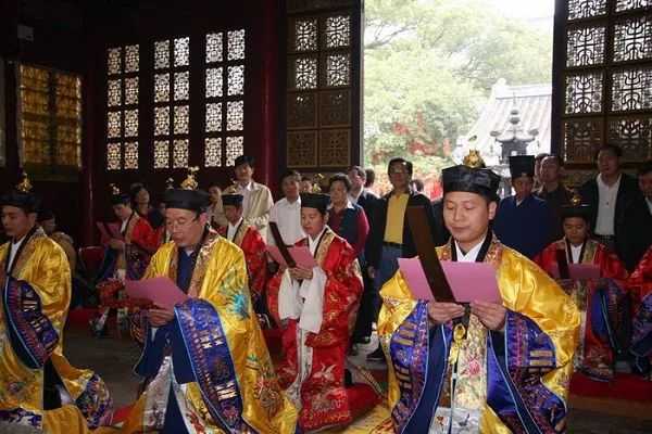 易經(jīng)64卦，“張?zhí)鞄熂易濉眳s只傳承63代，是巧合，還是必然？